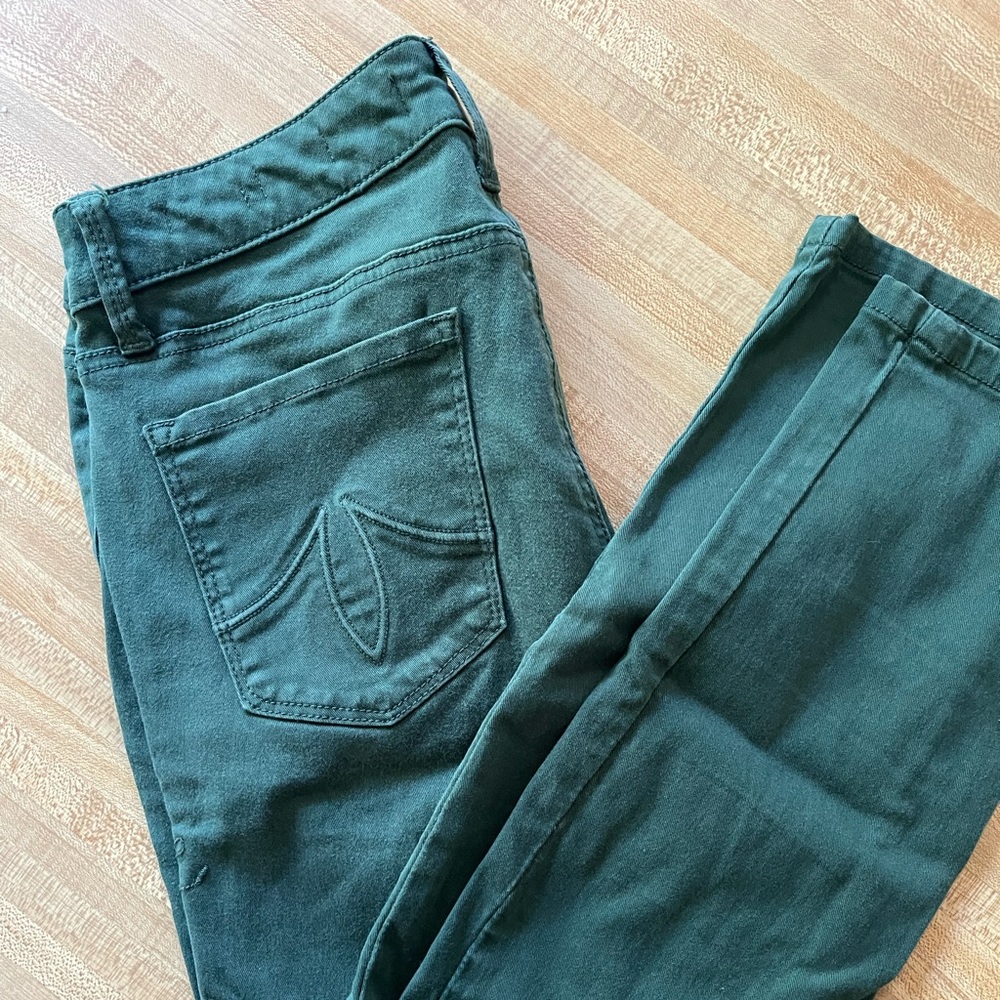 Women’s jeans/pants